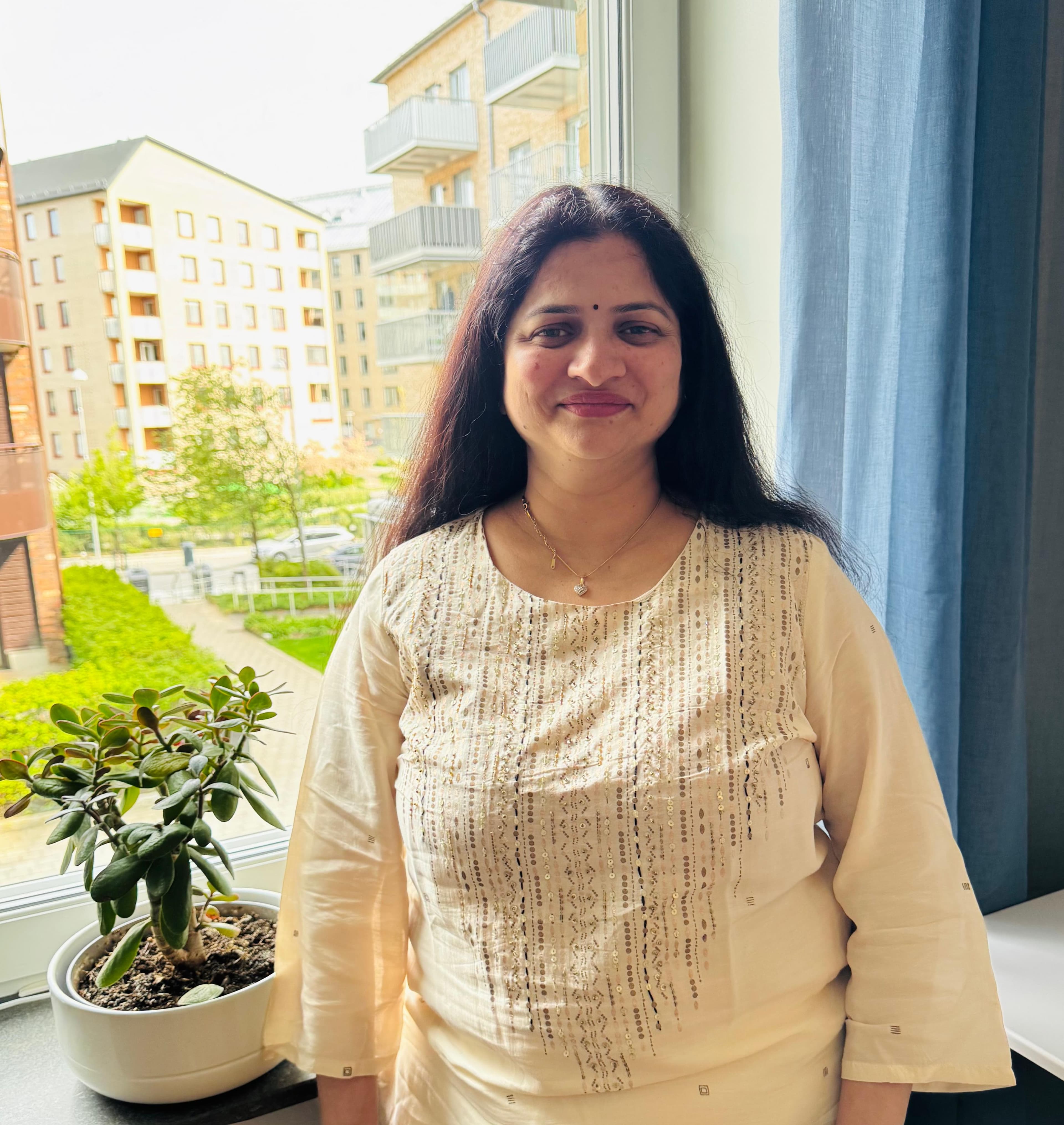 Dr. Swapna Vithalkar - Professional Psychotherapist